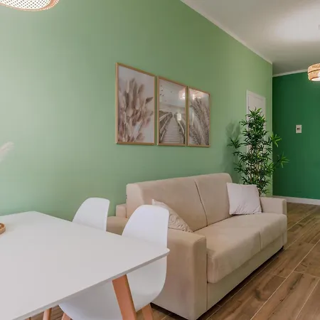 Apartment Valentino Turin