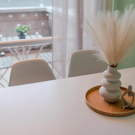 Valentino By Toh Solution